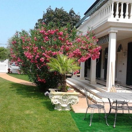 Villa De Mari 리도 디 예솔로 외부 사진